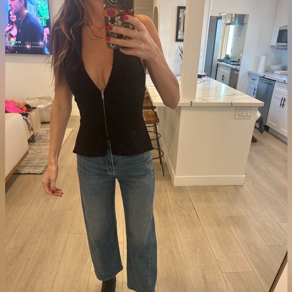 Zara Black Sleeveless Top